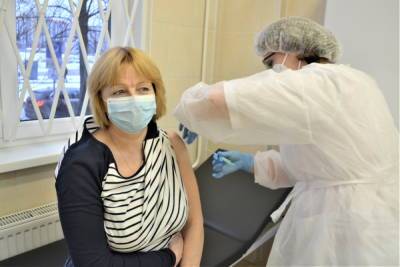 Впервые за два месяца в Петербурге увеличились темпы вакцинации от COVID-19 - abnews.ru - Санкт-Петербург