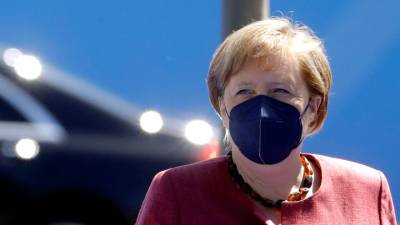Ангела Меркель - Меркель: мы нуждаемся в диалоге с Россией - vesti.ru - Россия - Ссср