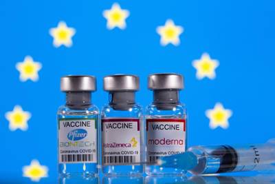 В Канаде одобрили комбинированное применение вакцин от COVID-19 - lenta.ru - Канада