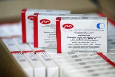 Ринат Максютов - Иммунолог назвал срок сохранения иммунитета после прививки «ЭпиВакКороной» - govoritmoskva.ru - Россия
