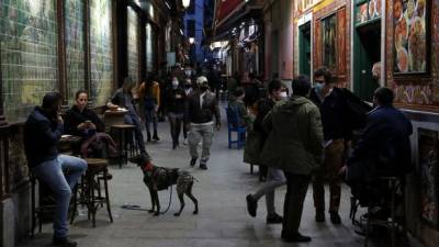 Испания ослабляет ограничения на работу ночных клубов в регионах с низким уровнем COVID-19 - unn.com.ua - Испания - Киев