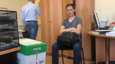 Полиция в Петербурге задержала торговцев поддельными сертификатами о вакцинации - piter.tv - Санкт-Петербург