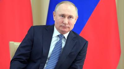Путин пообещал российским медикам внедрить новую модель оплаты их труда - inforeactor.ru