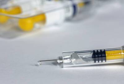 За минувшие сутки вакцину от COVID-19 получили более 5 тысяч ленинградцев - online47.ru - Ленобласть обл.