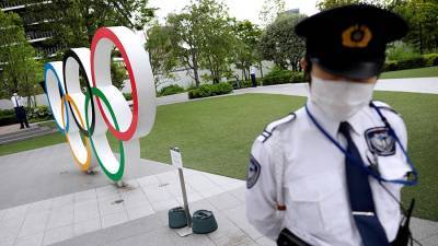 Есихидэ Суг - Организаторы Олимпиады в Токио примут решение о допуске зрителей 21 июня - iz.ru - Израиль - Токио