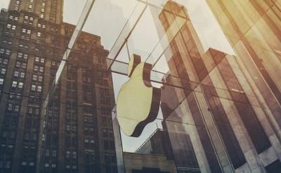 Арбитражный суд Москвы сегодня проведет предварительное заседание по иску американской компании Apple к ФАС - echo.msk.ru - Москва