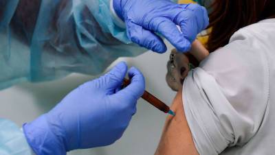 Жителей Кемерово будут поощрять за прививку от коронавируса - gazeta.ru - Кемерово - Пресс-Служба
