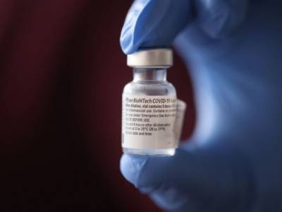 В Абу-Даби будут бесплатно вакцинировать туристов - unn.com.ua - Киев - Эмираты - Абу-Даби