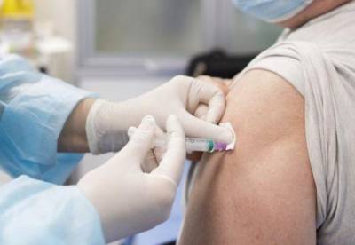 В Украине началась вакцинация коллективов: как получить прививку - facenews.ua - Пресс-Служба