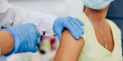 5 главных вопросов об обязательной вакцинации - ruposters.ru - Россия
