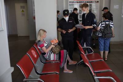Петербуржцев оштрафовали за отсутствие медицинских масок - abnews.ru - Санкт-Петербург - Пресс-Служба