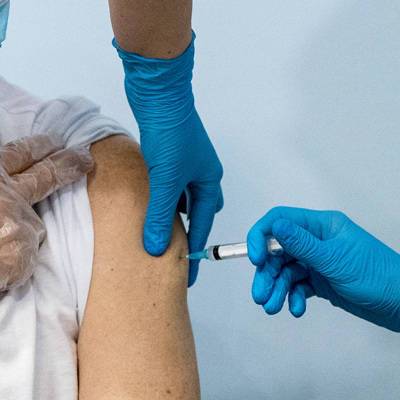 "Спутник V" и "Спутник лайт" рекомендованы для вакцинации людей, страдающих диабетом - radiomayak.ru