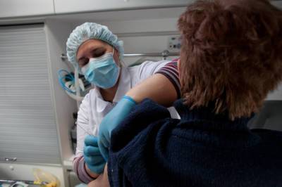 В Петербурге установили рекорд по количеству привившихся от коронавируса - neva.today - Санкт-Петербург