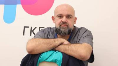 Денис Проценко - Проценко заявил, что среди пациентов реанимации с COVID-19 привитых нет - vm.ru