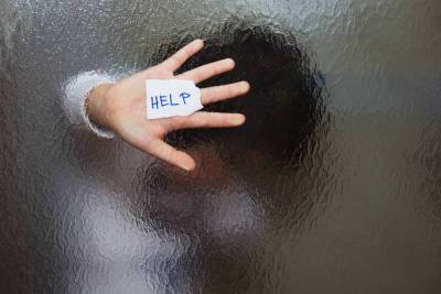 Для жертв насилия: в Украине появился сервис психологической помощи - ivona.bigmir.net - Украина