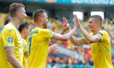 Сборная Украины по футболу впервые в истории пробилась в плей-офф Евро-2020 - inform.zp.ua - Украина - Испания - Швеция - Словакия - Польша