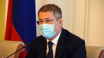 Глава Башкирии отложил ужесточение антиковидных мер из-за нехватки вакцины - newizv.ru - республика Башкирия