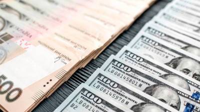 Неожиданная продажа валюты «Укравтодором» укрепила гривню на межбанке - bin.ua - Украина