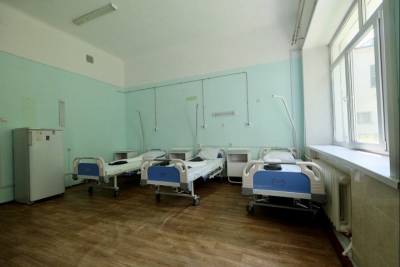 Новосибирец выпал из окна коронавирусного госпиталя - tayga.info - Новосибирск - Пресс-Служба