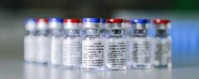 В Новосибирск поступило 45 000 доз вакцины от COVID-19 - runews24.ru - Новосибирск - Новосибирская обл.
