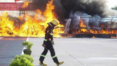 Власти Мьянмы сожгли наркотики на сумму в полтора миллиарда долларов - gazeta.ru - Франция - Бирма