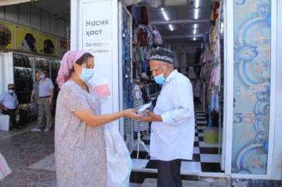 Населению Худжанда раздали 10 тысяч медицинских масок - dialog.tj - Таджикистан