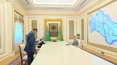 Гурбангулы Бердымухамедов - Бердымухамедов поручил закупить 1,5 миллиона доз «более эффективной вакцины» - hronikatm.com - Туркмения - Президент