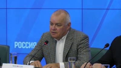 Дмитрий Киселев - Егор Бероев - Киселев ответил сравнившему вакцинацию с Холокостом Бероеву - newinform.com
