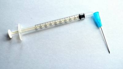 В России не зафиксировано летальных случаев после вакцинации от COVID-19 - inforeactor.ru - Россия