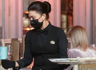 Эксперт по этикету объяснила, как спланировать свидание в «бесковидном» кафе - vm.ru - Москва