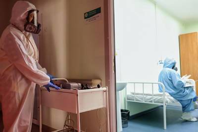 В России выявили максимальное за пандемию число смертей пациентов с COVID-19 - lenta.ru - Россия