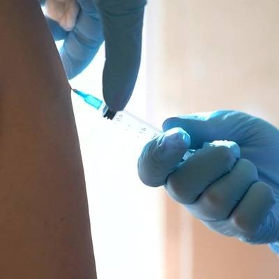 Сделать прививку от коронавируса собираются 19% россиян - radiomayak.ru - Краснодарский край - Сочи