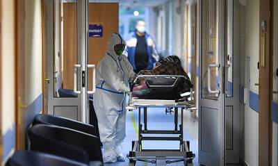 В России зарегистрировали максимальное количество смертей от коронавируса - og.ru - Россия - Санкт-Петербург - Москва