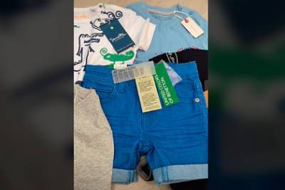 Женщина раскрыла способ покупать брендовую детскую одежду за бесценок - lenta.ru