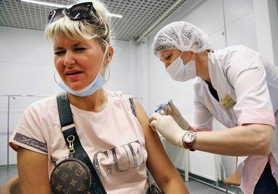 Оксана Драпкина - В Минздраве напомнили о безопасности российских вакцин от коронавируса - tvc.ru - Россия