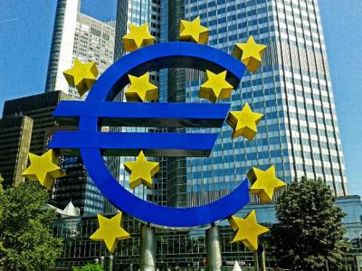 Глава Еврокомиссии рассказала, когда экономика Европы восстановится от кризиса - rosbalt.ru - Евросоюз - деревня Ляйен