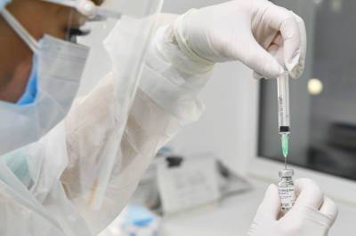 «Усиливать давление на народ незачем»: иммунолог выступил против ужесточения мер по вакцинации - infox.ru