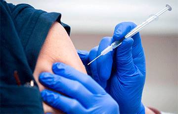 Дмитрий Пиневич - В Беларуси не будут платить за прививку от COVID-19 - charter97.org - Белоруссия - Usa - штат Нью-Джерси