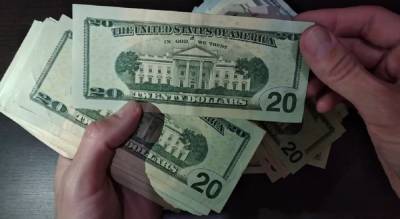 Денис Шмыгаль - По 29 гривен за доллар: в Кабмине предупредили украинцев о курсе валют - ukrainianwall.com