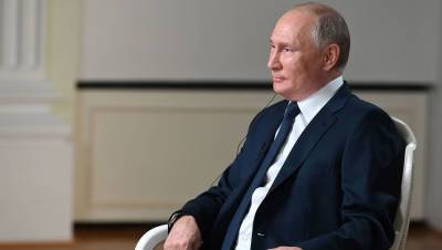 Владимир Путин - Стали известны ведущие «Прямой линии» с Путиным - gazeta.ru - Россия - Президент