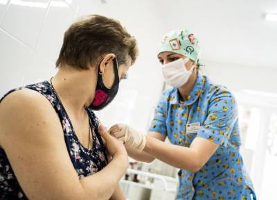 Минздрав утвердил новые рекомендации по вакцинации населения от COVID-19 - province.ru