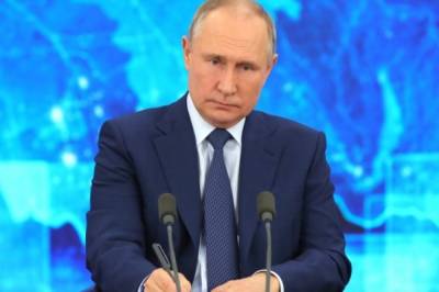 Владимир Путин - Путин заявил, что предотвратить развитие пандемии можно только вакцинацией - aif.ru - Россия