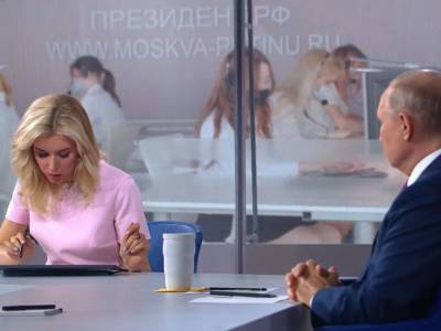 Владимир Путин - «Ну, температура немного поднялась. Ну и что»: Путин Рассказал о вакцинации от Covid-19 - bloknot.ru - Россия