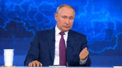 Владимир Путин - Путин призвал россиян прислушиваться к специалистам в вопросах вакцинации - piter.tv - Россия