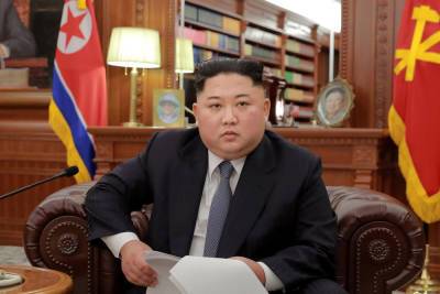 Ким Ченын - Ким Чен Ын заявил о «критическом случае» в здравоохранении КНДР - newsland.com - Корея - Кндр