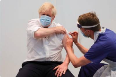 Борис Джонсон - Премьер Великобритании Джонсон получил вторую прививку от коронавируса - unn.com.ua - Англия - Киев