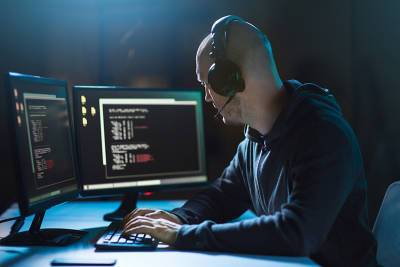 Джон Байден - Вашингтон готовит кибероперации против "российских хакеров" - tvc.ru - Россия - Вашингтон - Президент