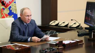 Владимир Путин - Дмитрий Песков - Песков рассказал о возвращении Путина в офлайн-режим - russian.rt.com - Россия - Президент