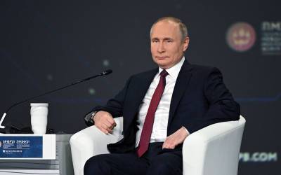 Владимир Путин - "Своя рубашка ближе к телу": Путин заявил об отсутствии равного доступа к вакцинам - tvc.ru - Россия