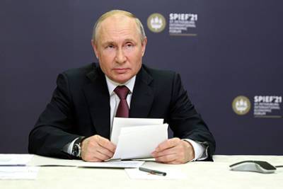 Владимир Путин - Путин описал поговоркой ситуацию с коронавирусом в мире - lenta.ru - Россия - Президент